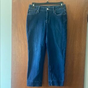 Time and Tru Blue Ankle Cropped Mid-Rise Jeans